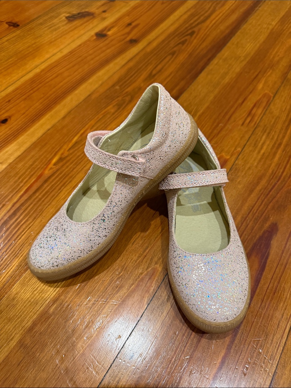 NEW 💕 Primigi Glitter Mary Jane 💕